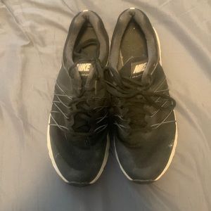 NikeAir Athletic Shoes